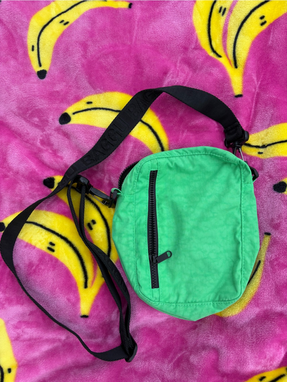 Baggu Sports Crossbody in Aloe